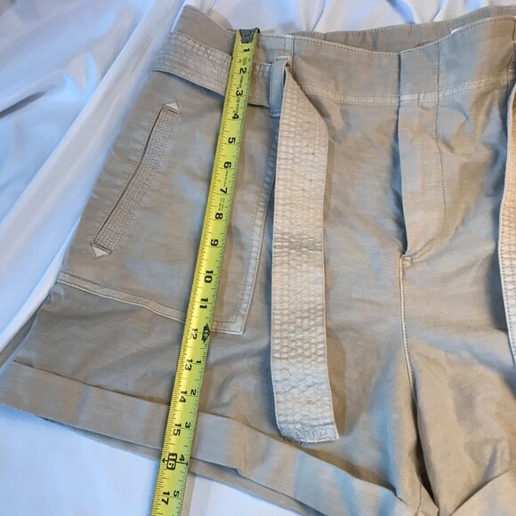 Gap Women's Shorts Khaki Tan Women's Size 18 Beige with belt Style 282503 NEW - Picture 11 of 12